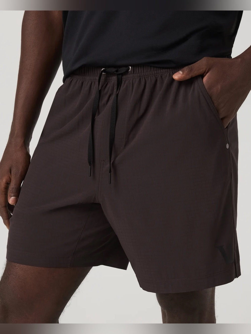 NWT Vuori HardKore Short 7" - Picture 7 of 8